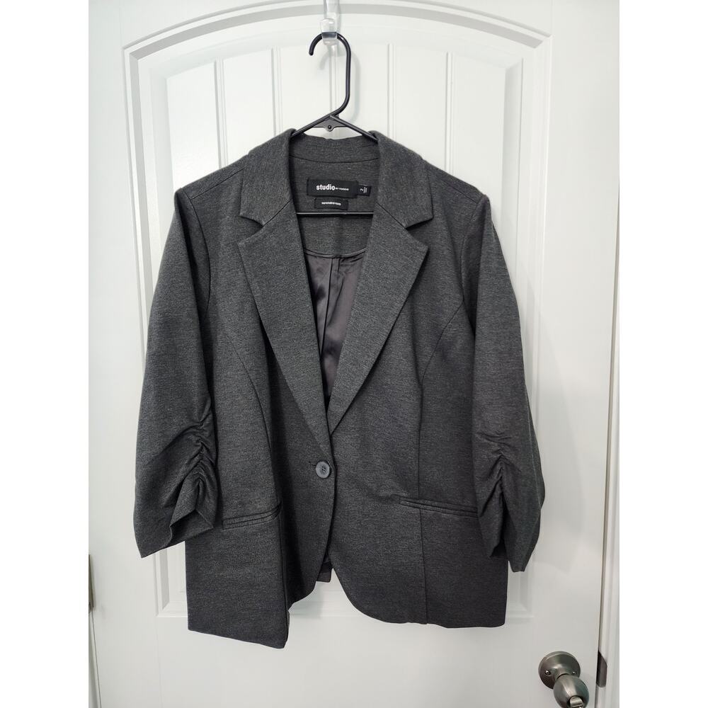 Torrid Studio Blazer Gray, Size 2